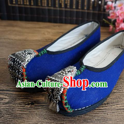 Traditional Chinese Handmade Silver Blue Cloth Shoes Yunnan National Shoes Embroidered Shoes for Women