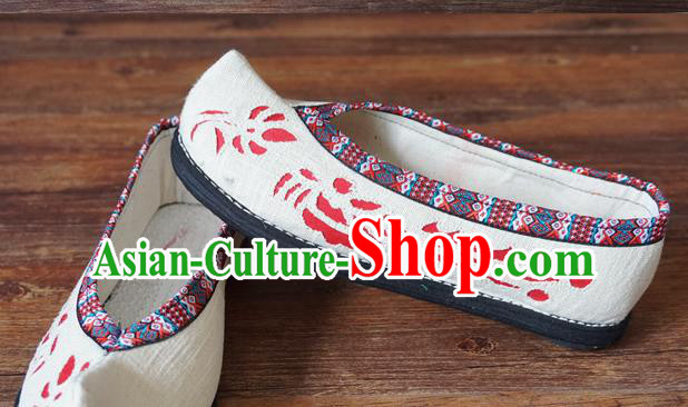 Traditional Chinese Yunnan Ethnic White Cloth Shoes Handmade National Shoes Hanfu Dress for Women