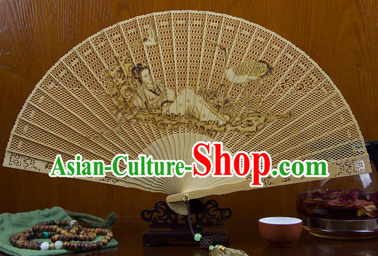 Traditional Chinese Hand Carving Crane Beauty Sandalwood Fan China Wood Accordion Folding Fan Oriental Fan