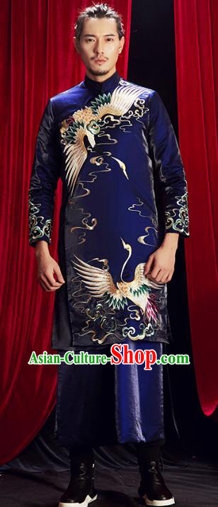 Chinese Traditional Embroidered Royalblue Mandarin Jacket and Robe Wedding Tang Suit Ancient Bridegroom Costume for Men