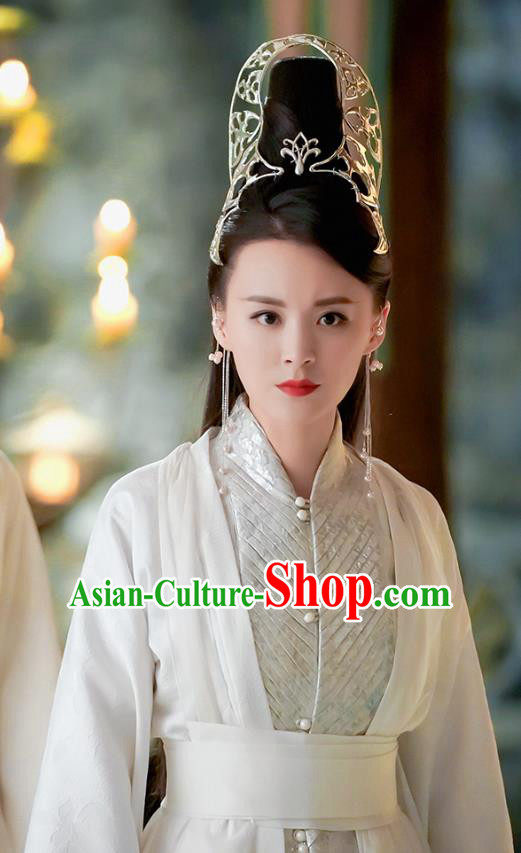 Chinese Ancient Swordsman Mistress of Yihua Palace Hanfu Dress Drama Handsome Siblings Costume and Headpiece for Women