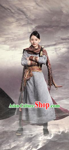 Chinese Drama Guardians of The Ancient Oath Female Civilian Qiu Xiaotong Costume and Headpiece for Women