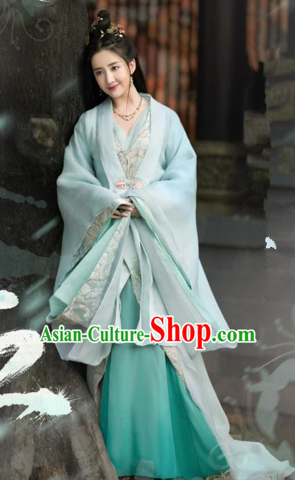 Chinese Ancient Noble Lady Hen Xiang Historical Drama Princess Silver Costume and Headpiece for Women