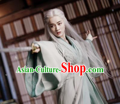 Chinese Ancient Female Swordsman Rong Le Green Historical Drama Princess Silver Costume and Headpiece for Women