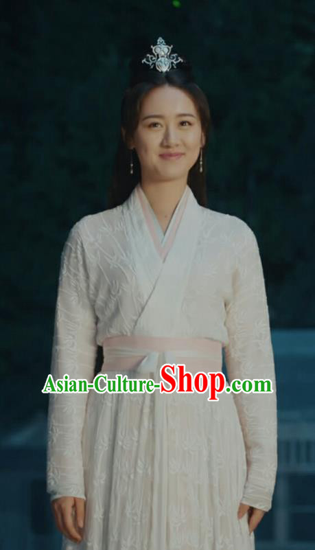Chinese Historical Drama Ancient Female Swordsman Shu Jingrong White Hanfu Dress Listening Snow Tower Costume and Headpiece for Women