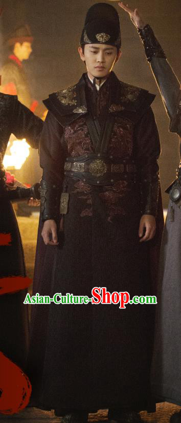 Drama Under the Power Chinese Ancient Ming Dynasty Imperial Guards Blade Lu Yi Costume and Headpiece Complete Set