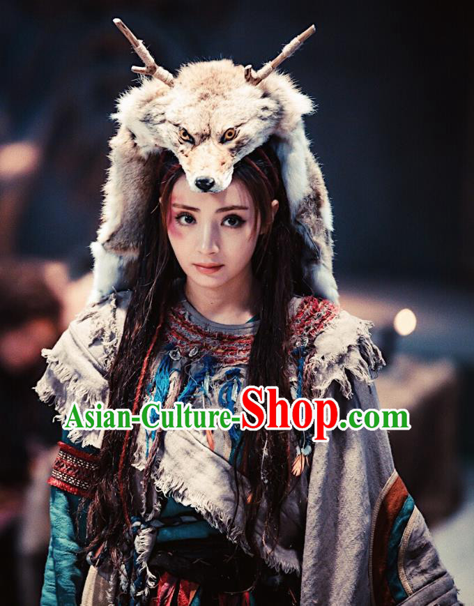 Chinese Ancient Demon Saintess Ying Su Dress Historical Drama Demon Catcher Costume and Headpiece for Women