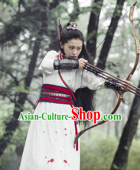 Chinese Ancient Han Dynasty Female Swordsman Yu ji Dress Historical Drama Hero Dream Costume and Headpiece for Women