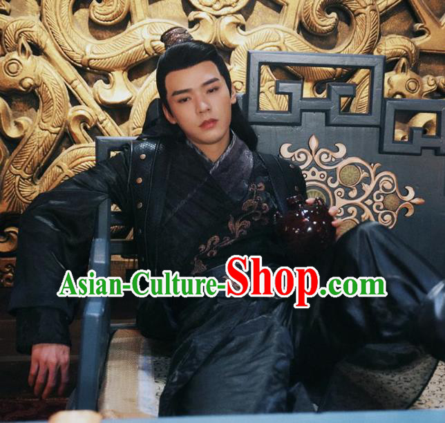 Drama Jueshi Qianjin Chinese Ancient Swordsman Zhong Wumei Costume and Headpiece Complete Set