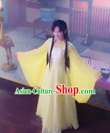 Chinese Ancient Nobility Lady Lin Luojing Yellow Dress Historical Drama Jueshi Qianjin Costume and Headpiece for Women