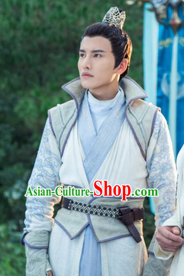 Chinese Ancient Taoist Clothing and Jade Hairpin Drama The Taosim Crandmaster Swordsman Kun Lun Apparel and Hair Crown