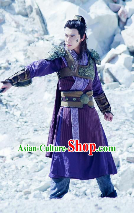 Chinese Ancient Armor Clothing and Jade Hairpin Drama The Taosim Crandmaster Swordsman Han Shang Costumes and Hairdo Crown