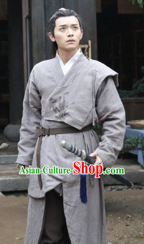 Chinese Ancient Kawaler Clothing Drama the Birth of the Dream King Swordsman Zhao Qingfeng Grey Costumes