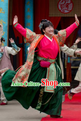 Chinese Ancient Female Swordsman Garment Wuxia Drama Happy Mitan Apparels Dress and Headwear Chun Hua Costumes