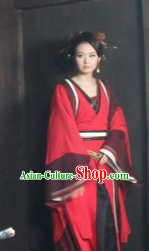 Chinese Ancient Red Apparels Hanfu Dress and Headpieces Drama Butterfly Sword Female Swordsman Gao Jiping Garment Costumes