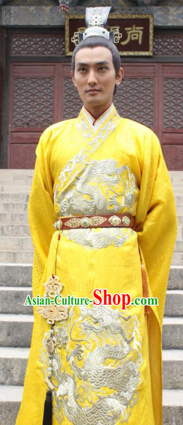 Chinese Ancient Emperor Imperial Garment Clothing and Headwear Drama The Empress Ling Xuan Apparels