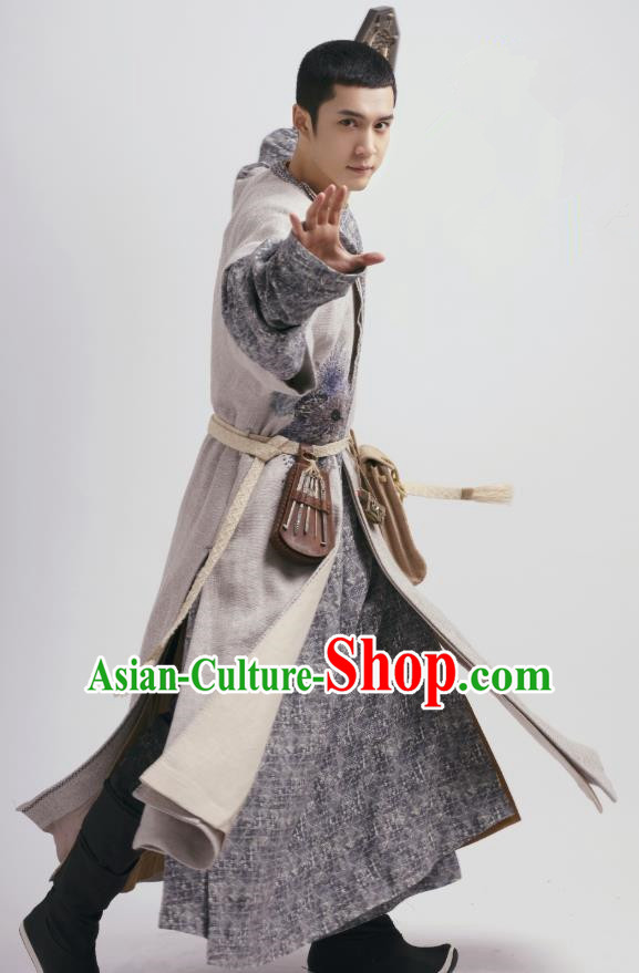 Chinese Ancient Swordsman Garment and Hat Drama Wu Xin The Monster Killer Tang Dynasty Taoist Apparels Clothing