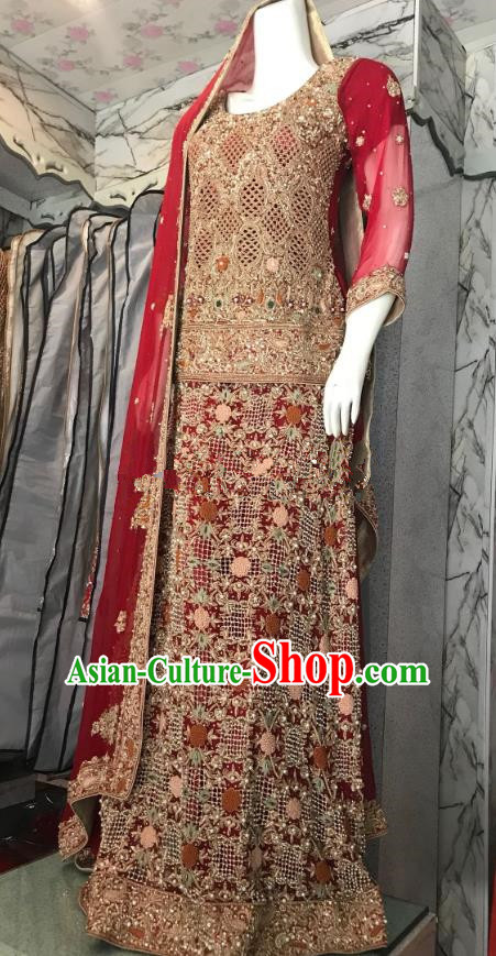Indian Traditional Bride Purplish Red Lehenga Exquisite Embroidered Dress Asian Hui Nationality Wedding Costume for Women