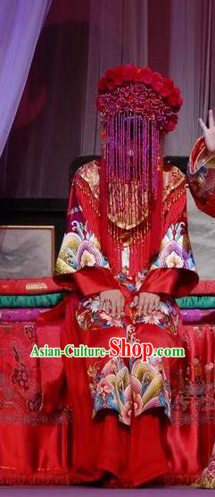 Chinese Shaoxing Opera Hua Tan Wisp of Hemp Wedding Dress Apparels Costumes and Headdress Yue Opera Young Female Hui Fen Red Garment