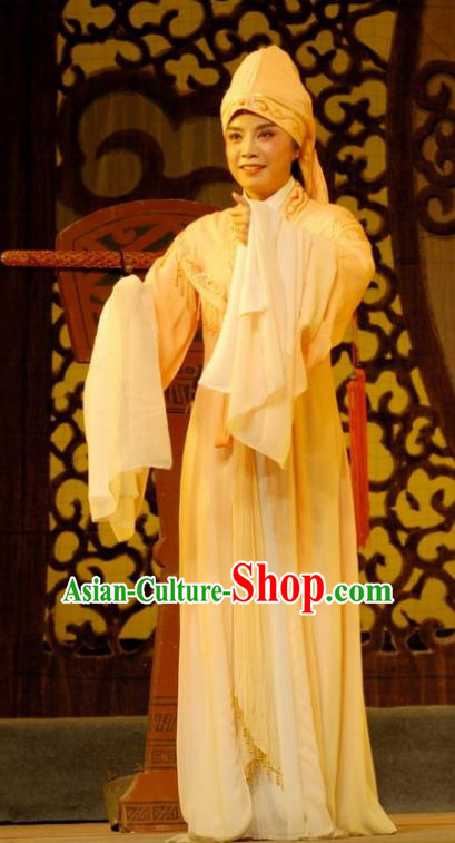 Chinese Shaoxing Opera Queen Chong Xiu Dress Costumes Apparels and Headdress Empress Remarry Yue Opera Hua Tan Actress Garment