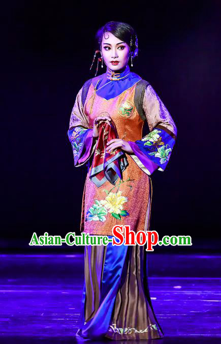 Chinese Shaoxing Opera Apparels Costumes and Headpieces The Family Republic of China Yue Opera Concubine Dress Garment