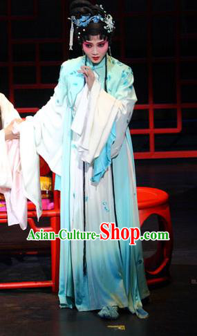 Chinese Kun Opera Noble Lady Xue Baochai Dress Apparels Costumes and Headdress Dream of Red Mansions Kunqu Opera Hua Tan Garment