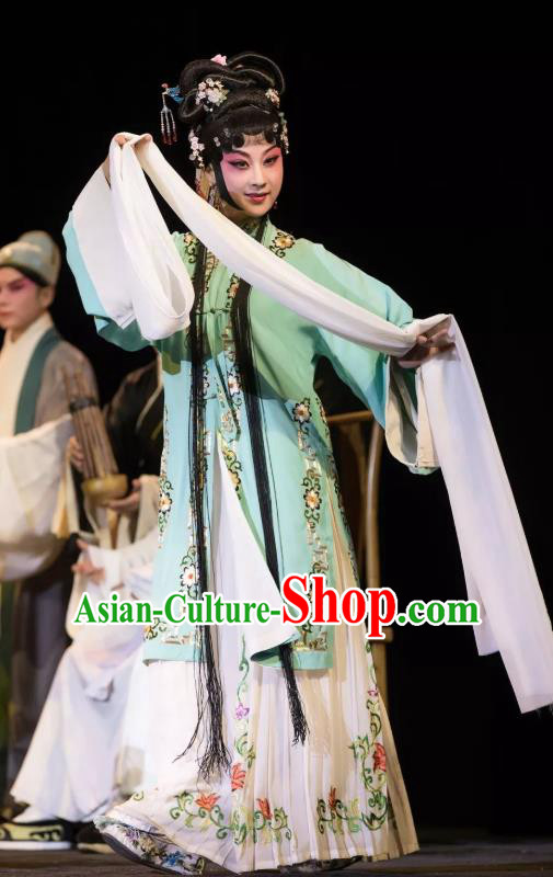 Chinese Kun Opera Young Lady Dress Costumes and Headdress the Legend of Washing the Silk Gauze Kunqu Opera Hua Tan Ruo Ye Garment Apparels