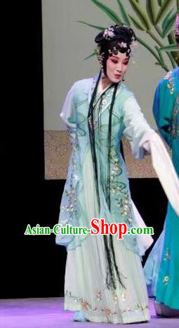 Chinese Kun Opera Young Female Actress Costumes Apparels and Headpieces Before The Fall Traditional Kunqu Opera Fairy Luo Niang Hua Tan Dress Garment