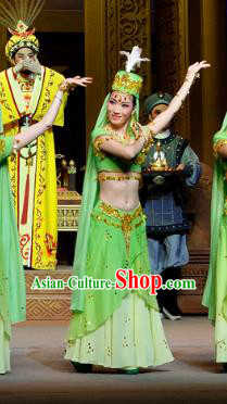 Chinese Shaoxing Opera Court Lady Green Dress Desert Prince Yue Opera Garment Costumes Figurant Green Apparels and Headwear