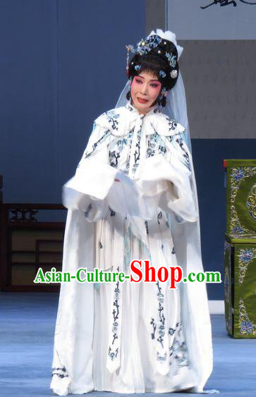 Chinese Ping Opera Distress Maiden Costumes Apparels and Headpieces Xue Yu Bing Shuang Traditional Pingju Opera Diva Qin Xuemei White Dress Garment