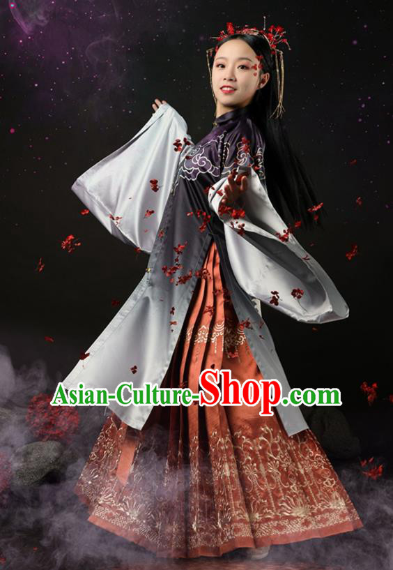 Traditional Chinese Court Princess Apparels Ming Dynasty Historical Costumes Ancient Embroidered Hanfu Dress for Women