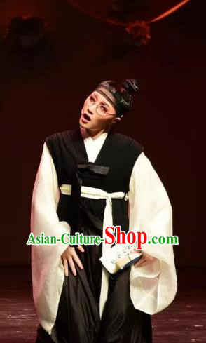 Chinese Yue Opera Young Man Korean Garment Costumes and Headwear Shaoxing Opera Chunh Yang Scholar Black Apparels