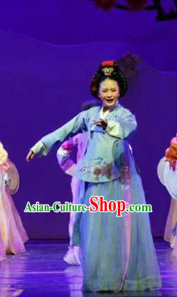 Chinese Shaoxing Opera Korean Elderly Female Hanbok Garment Apparels and Headpieces Chunh Yang Yue Opera Geisha Yue Mei Blue Dress Costumes