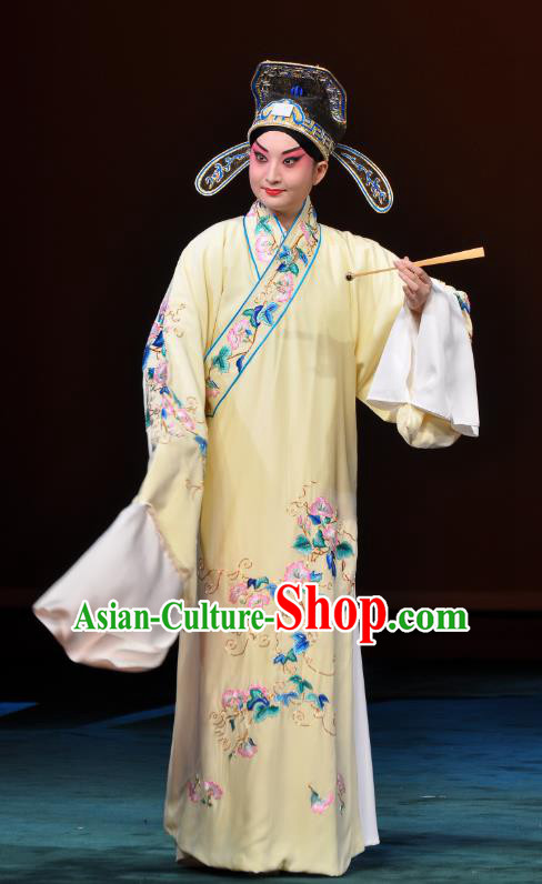 Xie Yaohuan Chinese Peking Opera Xiaosheng Garment Costumes and Headwear Beijing Opera Scholar Apparels Young Man Yellow Robe Clothing