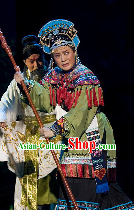 Chinese Beijing Opera Elderly Female Garment Lu Shui Yi Shan Costumes and Hair Accessories Traditional Peking Opera Laodan Dress Pantaloon Meng Qi Green Apparels