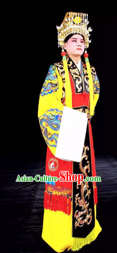 Tai Hou Gai Jia Chinese Sichuan Opera Emperor Apparels Costumes and Headpieces Peking Opera Xiaosheng Garment Young Male Clothing