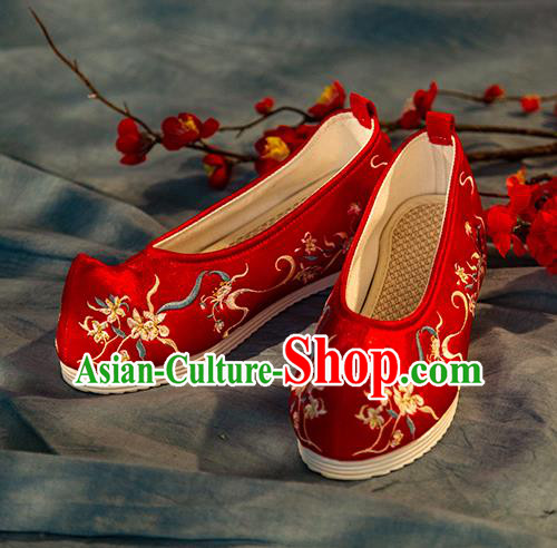 Chinese Handmade Red Embroidered Shoes Traditional Ming Dynasty Female Bow Shoes Hanfu Shoes Ancient Princess Shoes