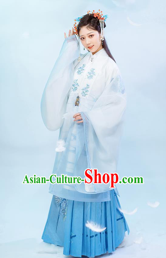 Chinese Ancient Nobility Female Blue Hanfu Dress Traditional Garment Ming Dynasty Patrician Lady Historical Costumes for Rich Woman