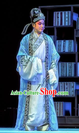 Bao En Ji Chinese Sichuan Opera Young Male Apparels Costumes and Headpieces Peking Opera Scholar Garment Xiaosheng Feng Ji Clothing