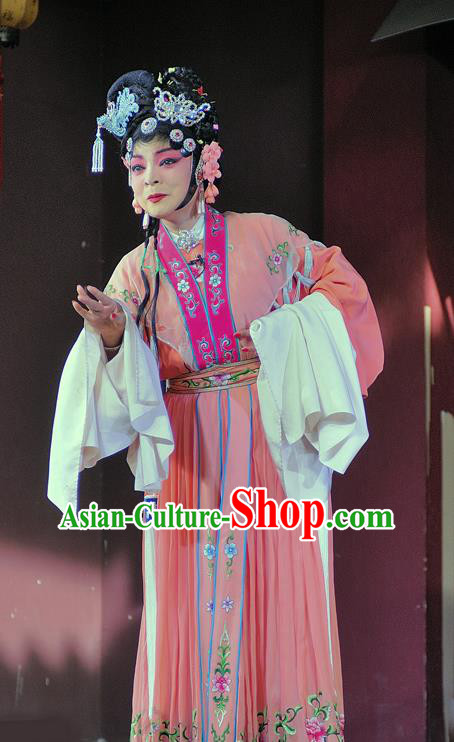 Chinese Sichuan Opera Actress Diao Chan Garment Costumes and Hair Accessories Traditional Peking Opera Young Female Dress Hua Tan Apparels