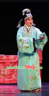 He Zhu Pei Chinese Sichuan Opera Niche Apparels Costumes and Headpieces Peking Opera Scholar Zhao Peng Garment Young Male Clothing