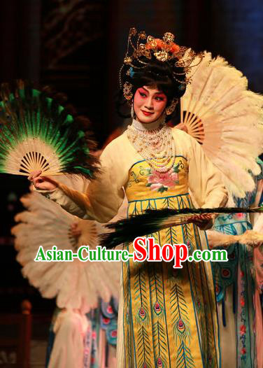 Chinese Beijing Opera Actress Yang Yuhuan Apparels Costumes and Headpieces Mei Lan Ni Chang Traditional Peking Opera Imperial Consort Dress Garment