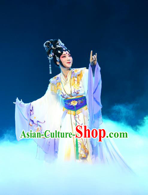 Chinese Beijing Opera Actress Chang E Apparels Costumes and Headpieces Goddess of the Moon Traditional Peking Opera Diva Dress Garment