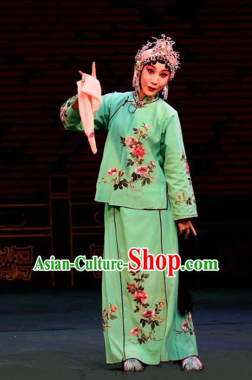 Chinese Beijing Opera Diva Zhou Fengying Apparels Costumes and Headpieces Xin An Yi Traditional Peking Opera Actress Green Dress Hua Tan Garment