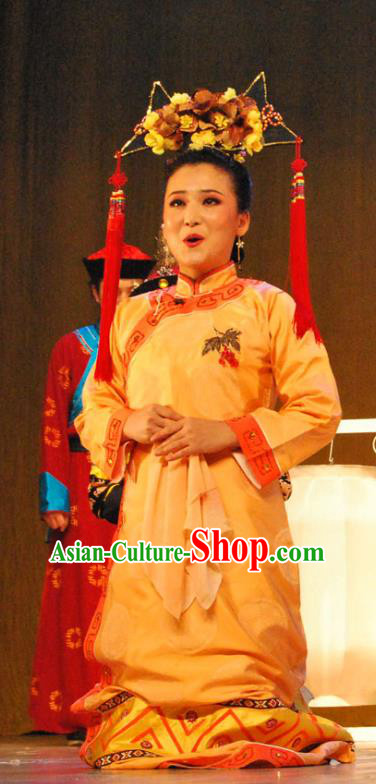 Chinese Beijing Opera Imperial Consort Kang Garment Costumes and Headdress Shao Nian Tian Zi Traditional Qu Opera Court Woman Apparels Qing Dynasty Dress