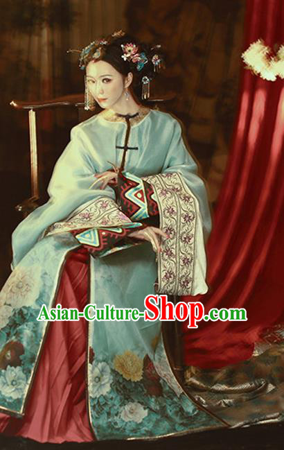 Chinese Traditional Qing Dynasty Noble Female Hanfu Dress Apparels Ancient Princess Consort Historical Costumes and Headpieces Complete Set