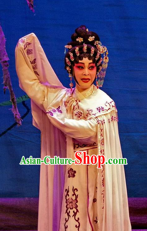 Chinese Cantonese Opera Courtesan Garment Qian Tang Su Xiaoxiao Costumes and Headdress Traditional Guangdong Opera Hua Tan Apparels Young Beauty Dress