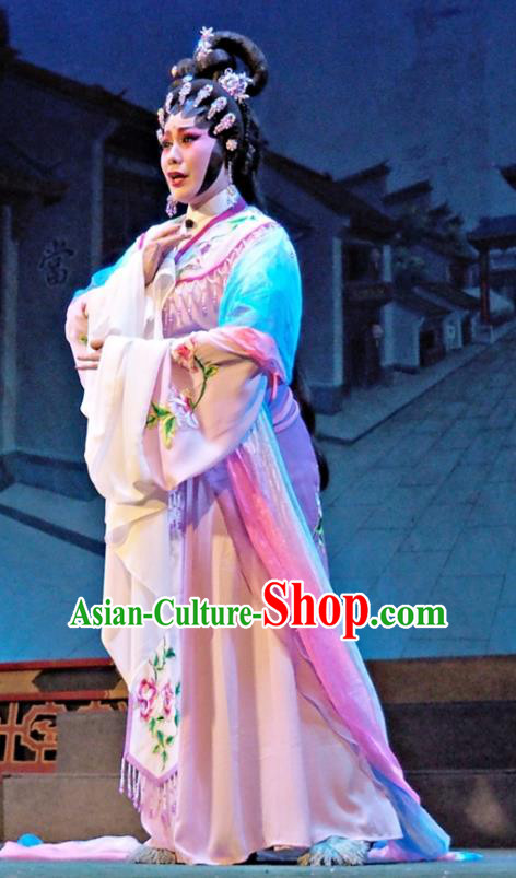 Chinese Cantonese Opera Diva Huo Xiaoyu Garment Story of the Violet Hairpin Costumes and Headdress Traditional Guangdong Opera Young Beauty Apparels Hua Tan Dress