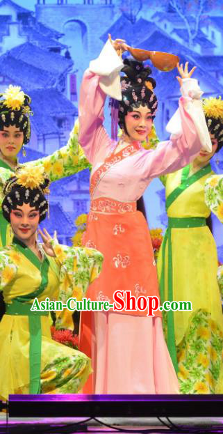 Chinese Cantonese Opera Imperial Concubine Hu Garment Hun Qian Zhu Ji Xiang Costumes and Headdress Traditional Guangdong Opera Actress Apparels Young Female Dress