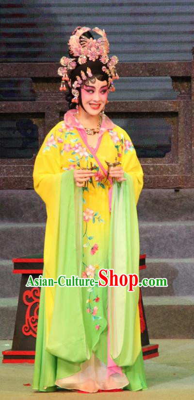 Chinese Cantonese Opera Imperial Consort Da Ji Garment Legend of Er Lang Costumes and Headdress Traditional Guangdong Opera Fairy Apparels Hua Tan Dress